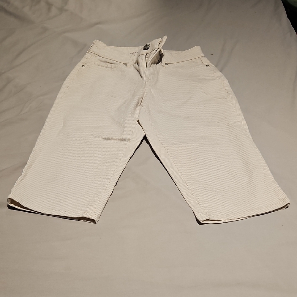 Gloria Vanderbilt Capri Pants Size 6p